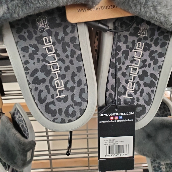 Hey Dude Shoes - Hey dude  sliders